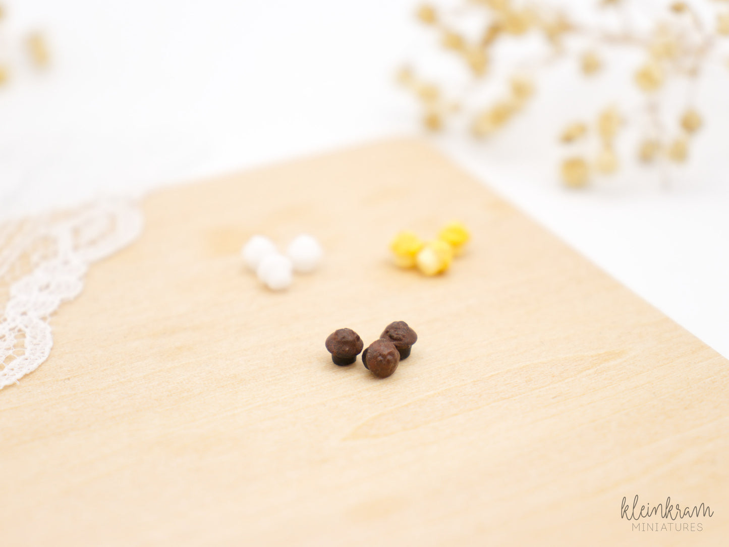 Muffins — Set of 3 — 1:24 Miniature