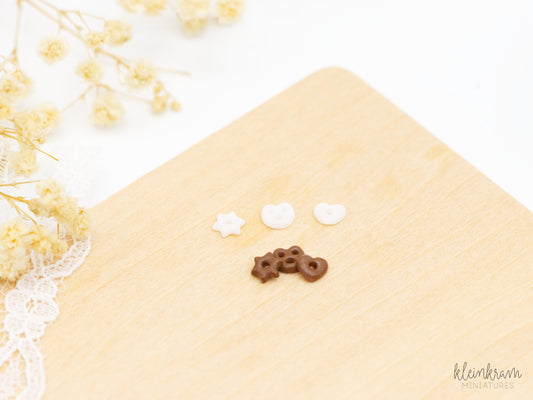 Soft Gingerbread Star, Heart, Pretzel — Set of 3 — 1:16 & 1:18 Miniature