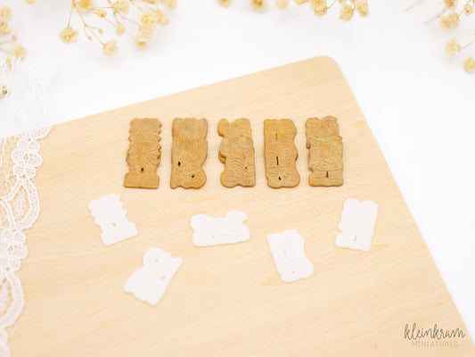 Miniature speculaas christmas cookies in 1:6 scale (painted and unpainted variant)