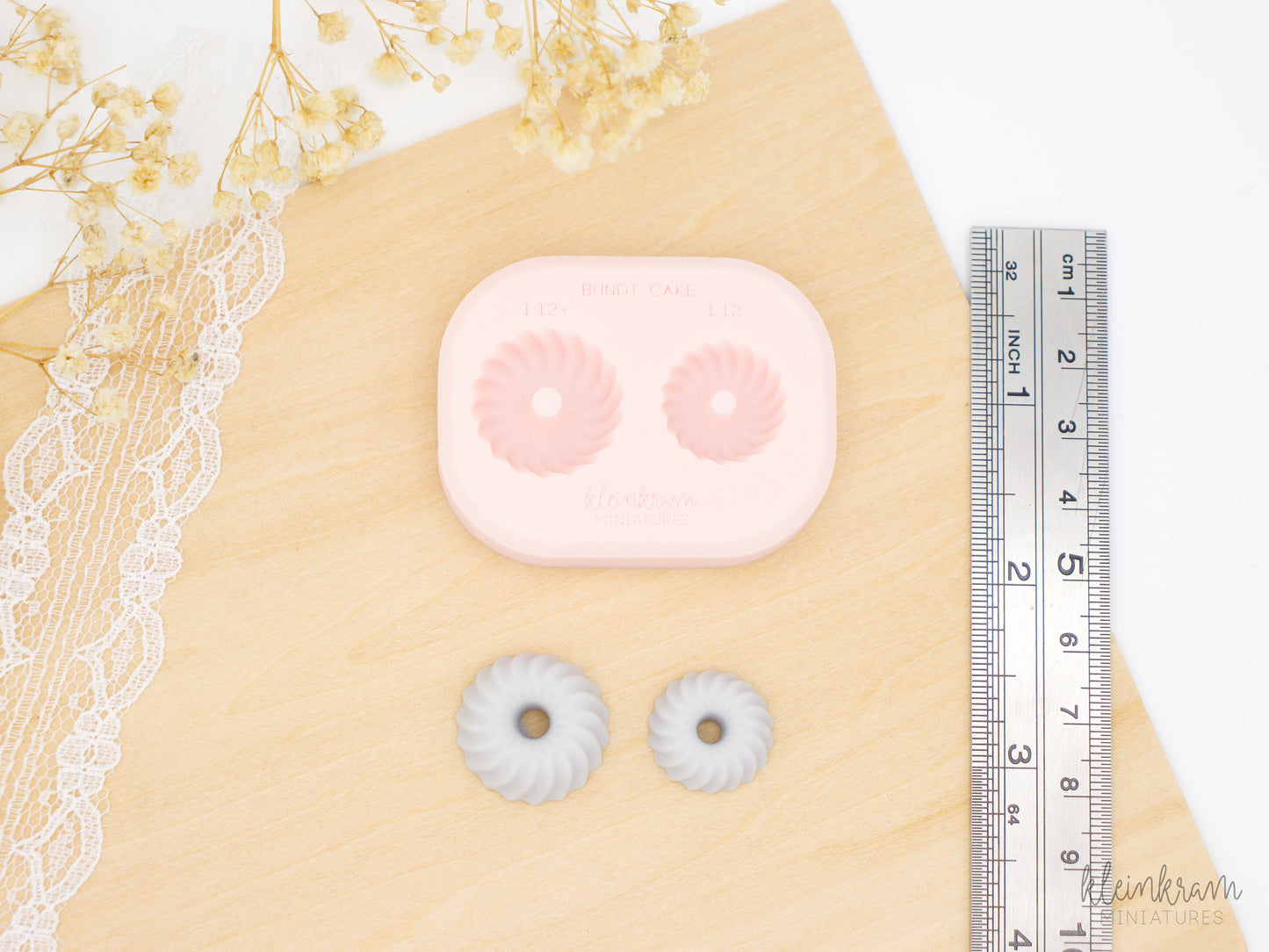 Silicone Mould for 1:12 scale miniature bundt cake (clay)